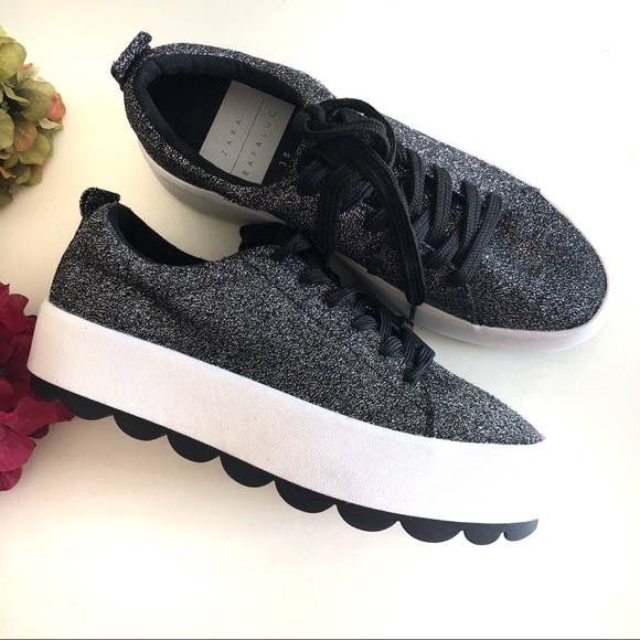 Zara Shoes - Zara Trafaluc platform sneakers